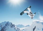 PG中国登录入口-红魔绝境逢生，阿什拉夫闪耀全场—曼联险胜瑞士豪门背后的战术与意志