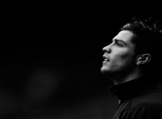 PG世界杯2026-逆袭的引擎，拉塞尔如何扛起索伯车队翻盘红牛