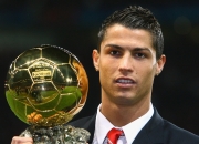 PG中国登录入口-跨时空的巅峰对决，广厦巅峰军团如何决胜凯尔特人，布克东决接管启示录